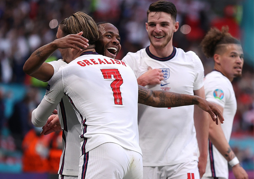 建立了深刻 建立了深刻