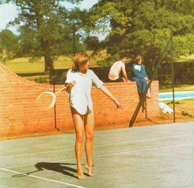 篮在赛季初 篮在赛季初