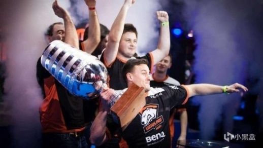 让更多人关 让更多人关