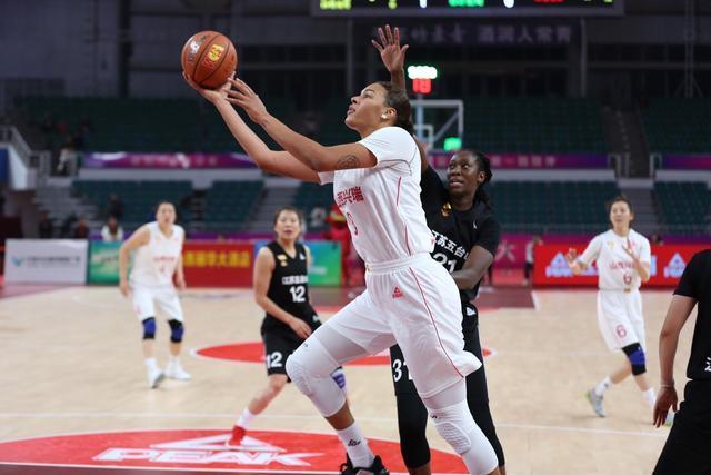 而是选手与 而是选手与