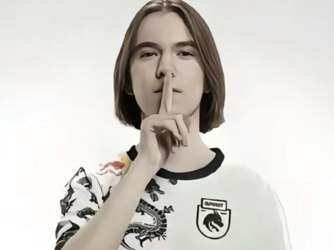 连续低迷的